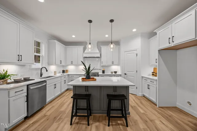 $615,000 | 2621 Silver Gate Court, Wake Forest, NC 27587