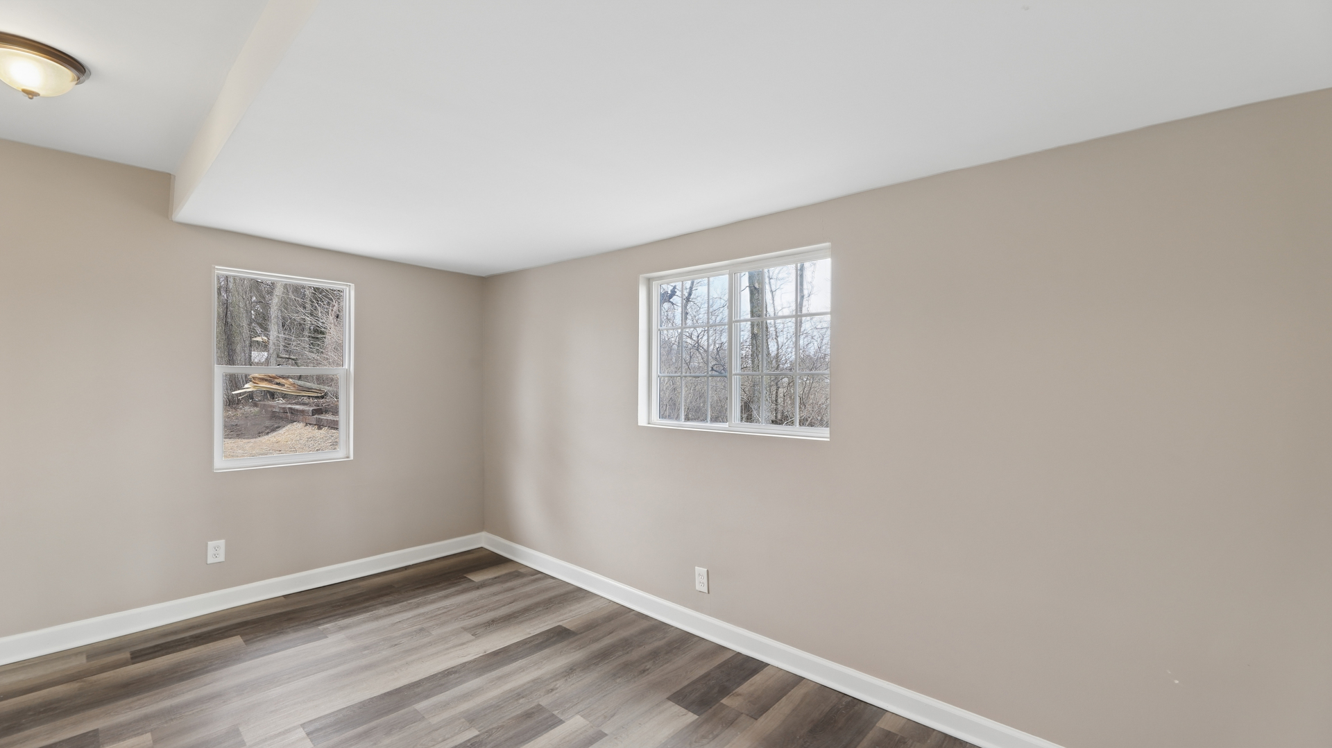 1624 Chicago Street Dixon, IL 61021 - Photo 21 of 29 a view of an empty room with a window