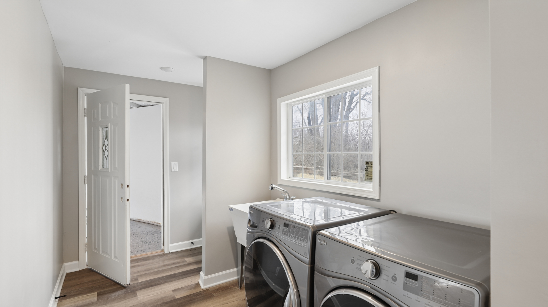 1624 Chicago Street Dixon, IL 61021 - Photo 25 of 29 a utility room with dryer and washer