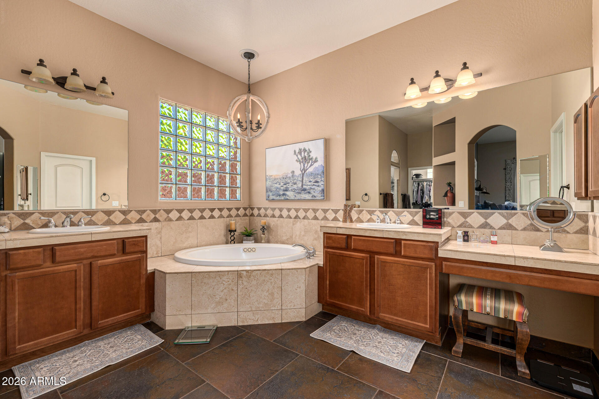 2324 La Verna Way Phoenix, AZ 85086 - Photo 34 of 79 36-La Verna