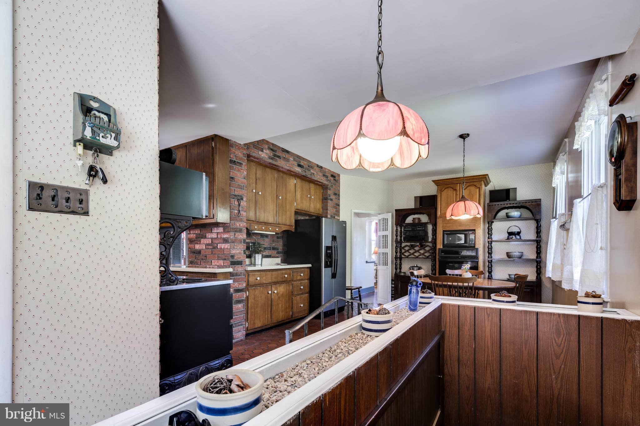 6289 Old Washington Road Elkridge, MD 21075 - Photo 15 of 30 Kitchen