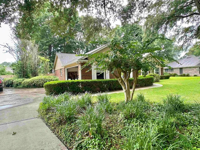 $2,500 | 3708 Longchamp Circle, Tallahassee, FL 32309