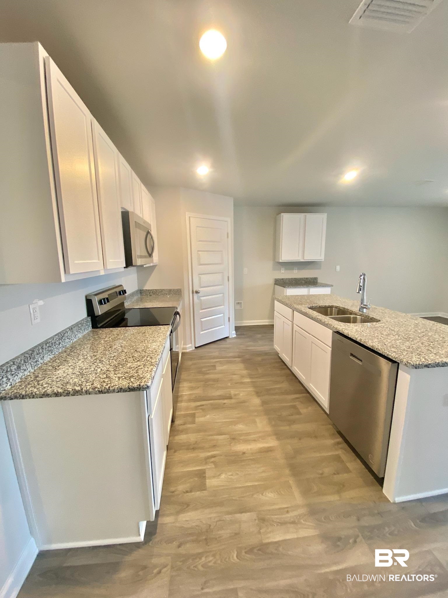 23599 Unbridled Loop Daphne, AL 36526 - Photo 6 of 24