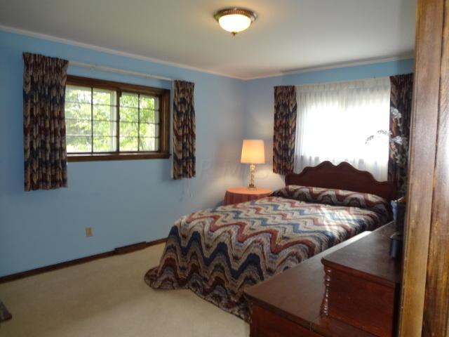 2140 Middlesex Road Columbus, OH 43220 - Photo 17 of 42
