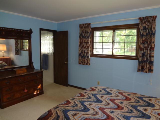 2140 Middlesex Road Columbus, OH 43220 - Photo 20 of 42