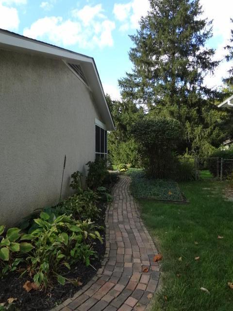2140 Middlesex Road Columbus, OH 43220 - Photo 38 of 42