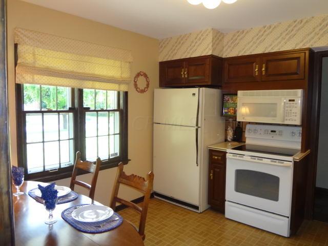 2140 Middlesex Road Columbus, OH 43220 - Photo 6 of 42