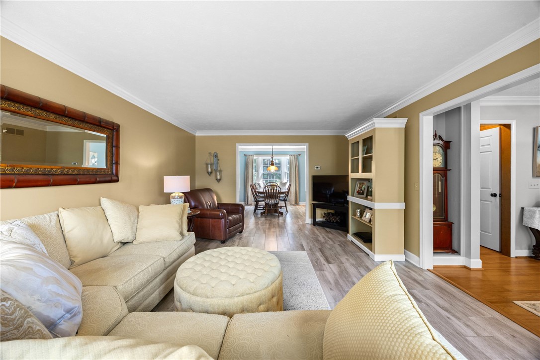 6 Walnut Hill Drive Spencerport, NY 14559 - Photo 8 of 49