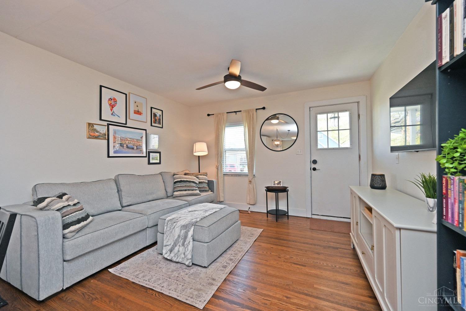 6905 Roe Street Cincinnati, OH 45227 - Photo 4 of 25 Gallery Image 4