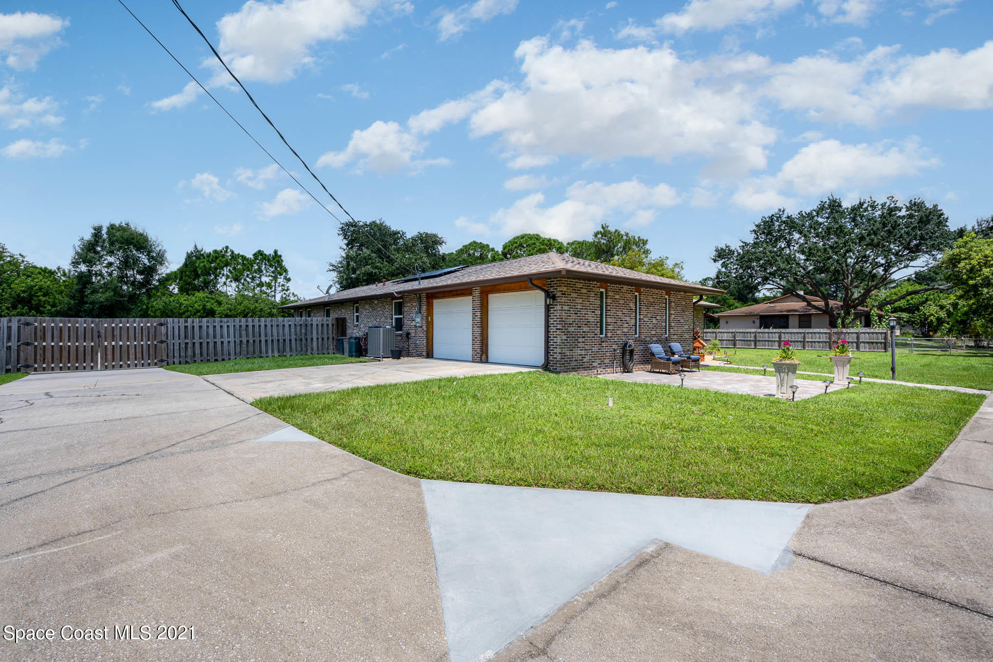 2150 Harlock Road Melbourne, FL 32934 - Photo 3 of 25 MAS01982-Edit