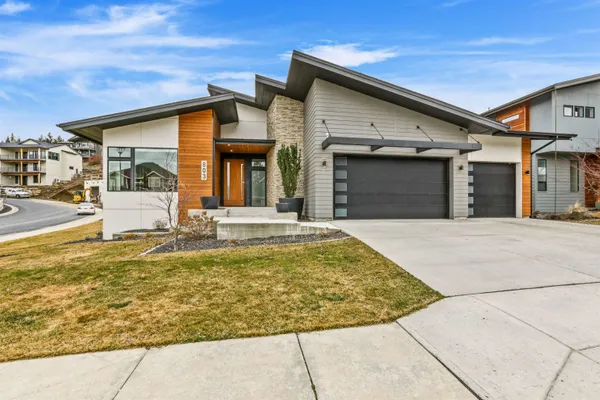 $975,000 | 803 West Willapa Avenue, Spokane, WA 99224