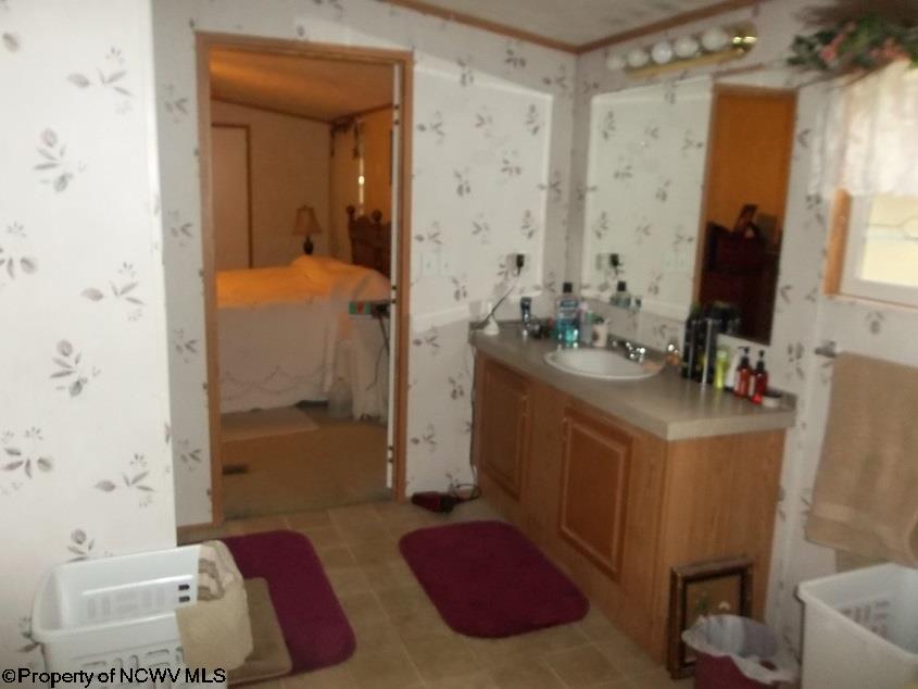 5377 Simpson Road Grafton, WV 26354 - Photo 17 of 19 Gallery Image 17