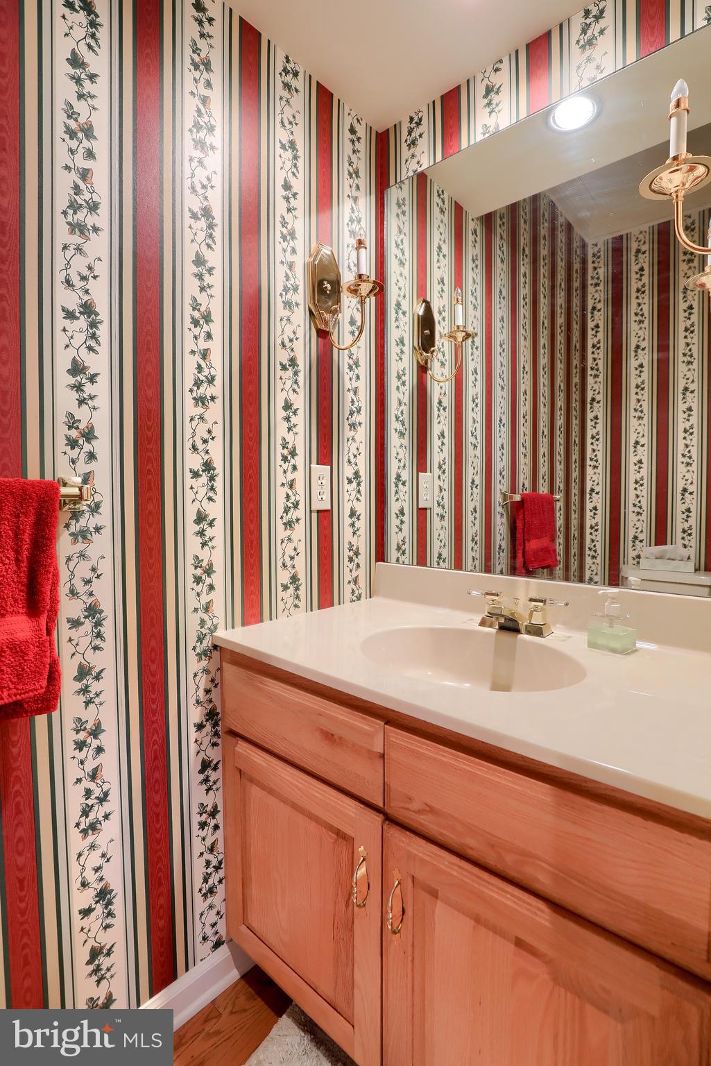 654 Northfield Road Lititz, PA 17543 - Photo 9 of 48 Gallery Image 9