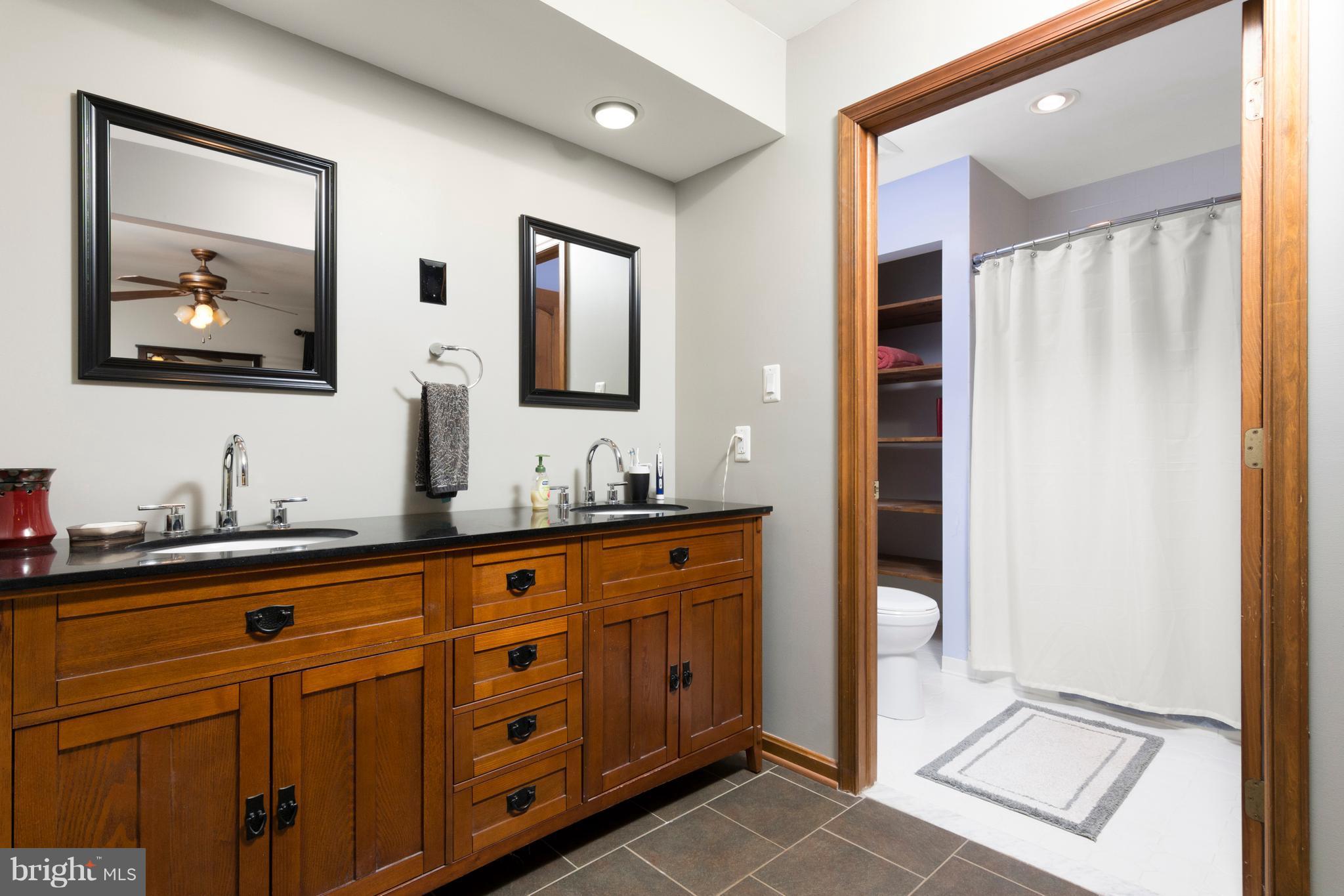 920 Dalrymple Road Sunderland, MD 20689 - Photo 19 of 30 Bath (Master)