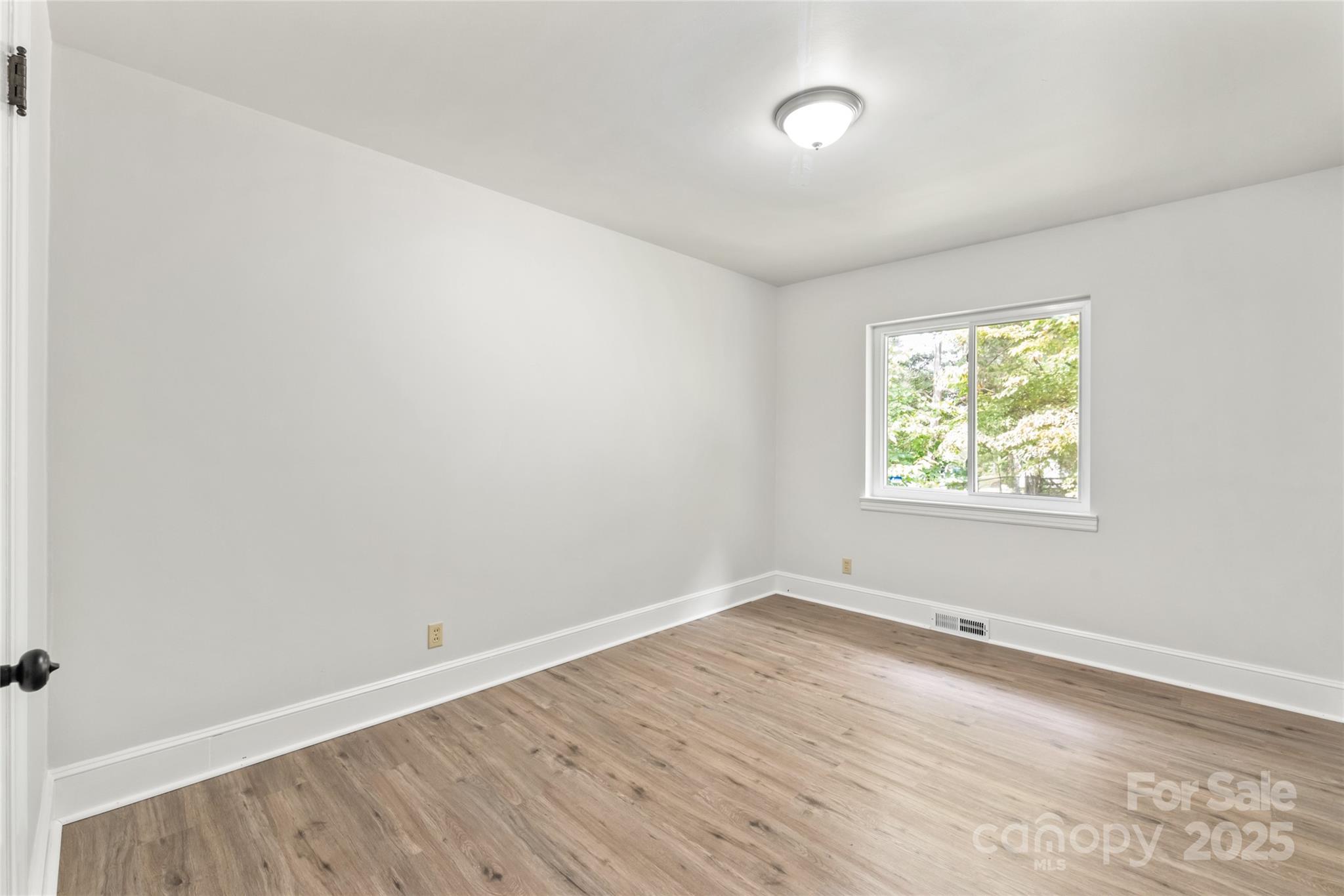 8603 Lawyers Road Charlotte, NC 28227 - Photo 20 of 30 Gallery Image 20
