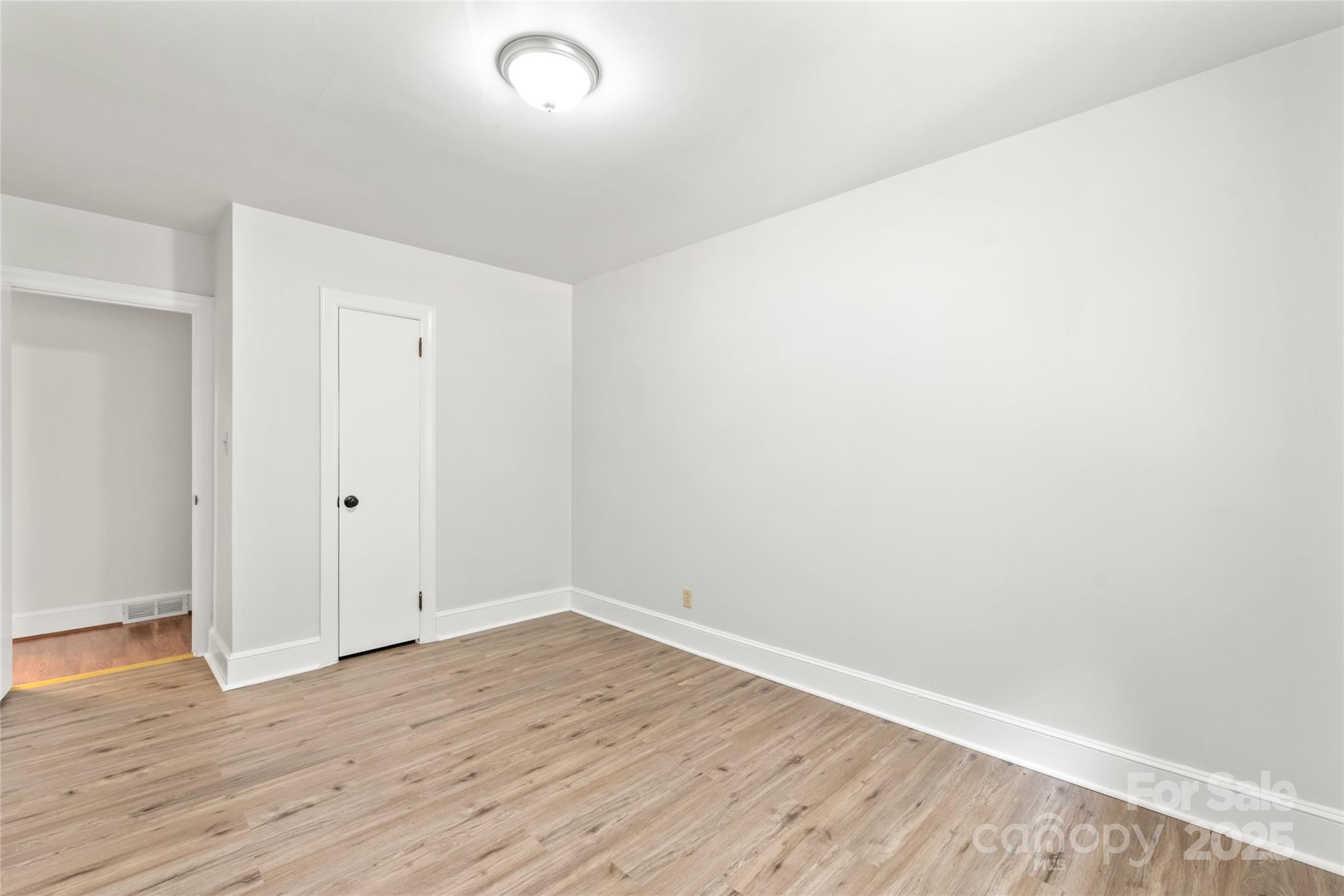 8603 Lawyers Road Charlotte, NC 28227 - Photo 21 of 30 Gallery Image 21