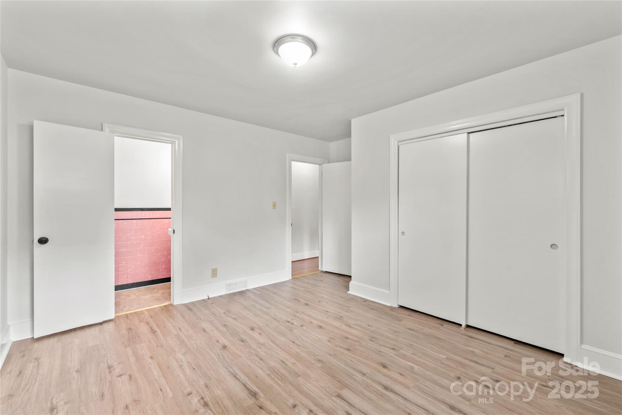 8603 Lawyers Road Charlotte, NC 28227 - Photo 23 of 30 Gallery Image 23