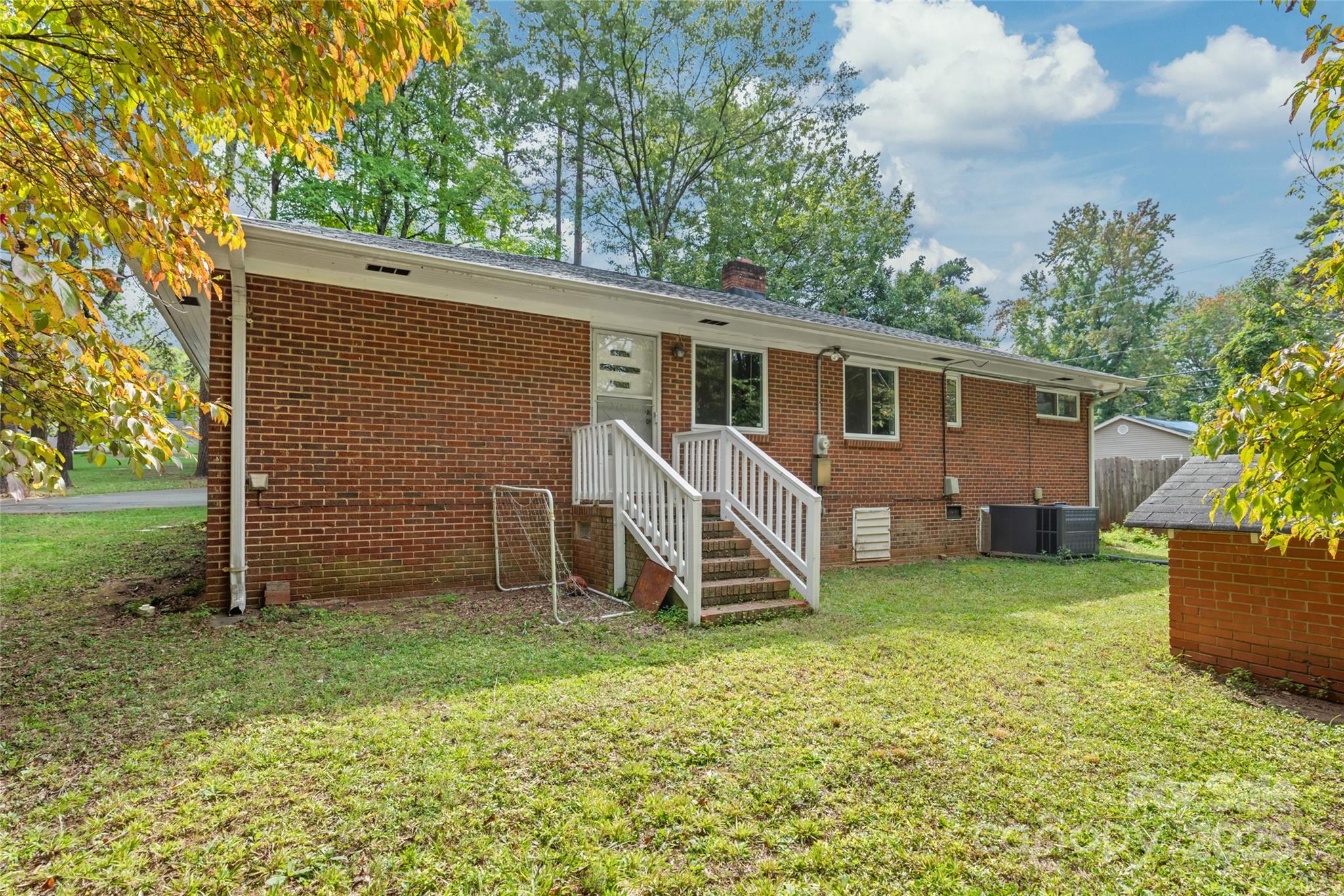 8603 Lawyers Road Charlotte, NC 28227 - Photo 28 of 30 Gallery Image 28