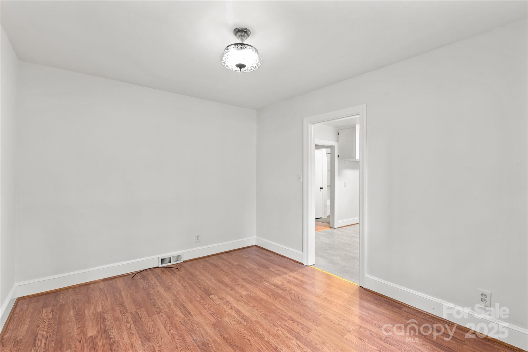 8603 Lawyers Road Charlotte, NC 28227 - Photo 10 of 30 Gallery Image 10