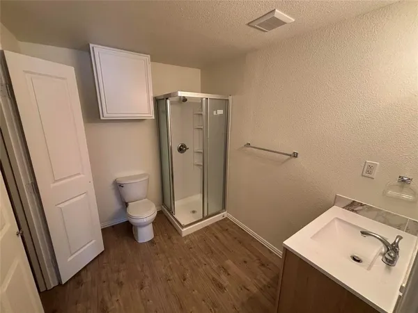 $1,750 | 2705 Belzise Terrace, Fort Worth, TX 76104