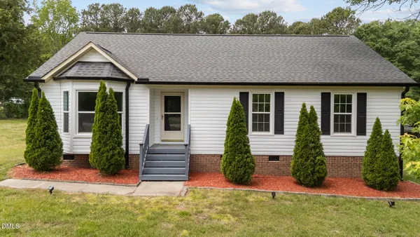 $292,000 | 127 Riders Ridge Lane, Willow Spring, NC 27592