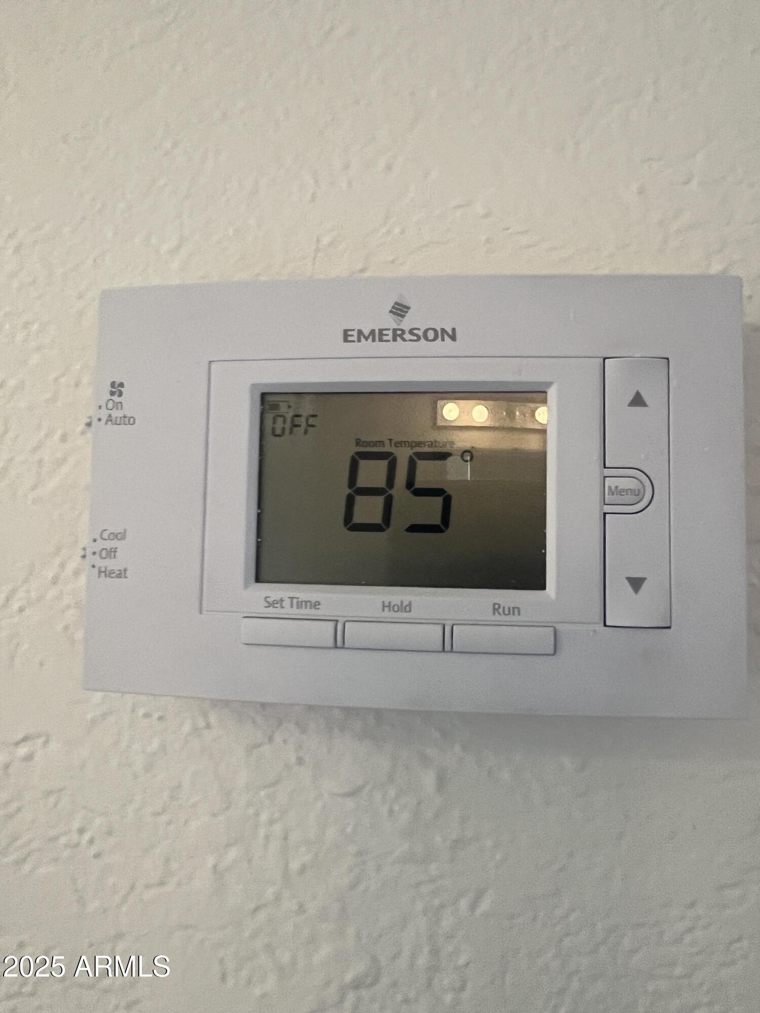 2075 11th Street Douglas, AZ 85607 - Photo 33 of 34 a view of fireplace