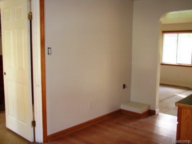 1865 June Avenue Rochester, MI 48309 - Photo 6 of 8 June kit to FR