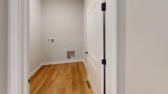 a bathroom with a tub