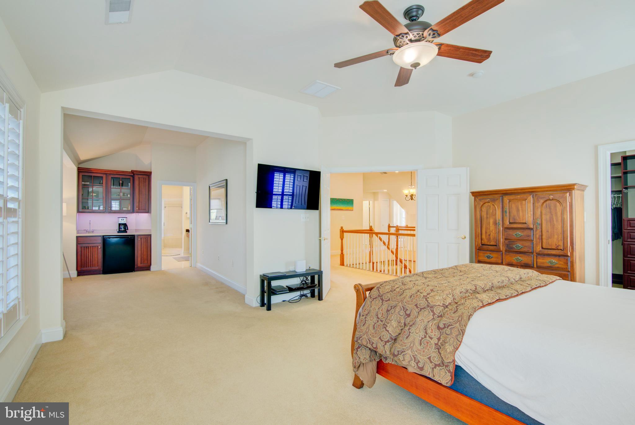 7690 Oak Field Court Springfield, VA 22153 - Photo 27 of 55 Primary Suite w/ Sitting Room