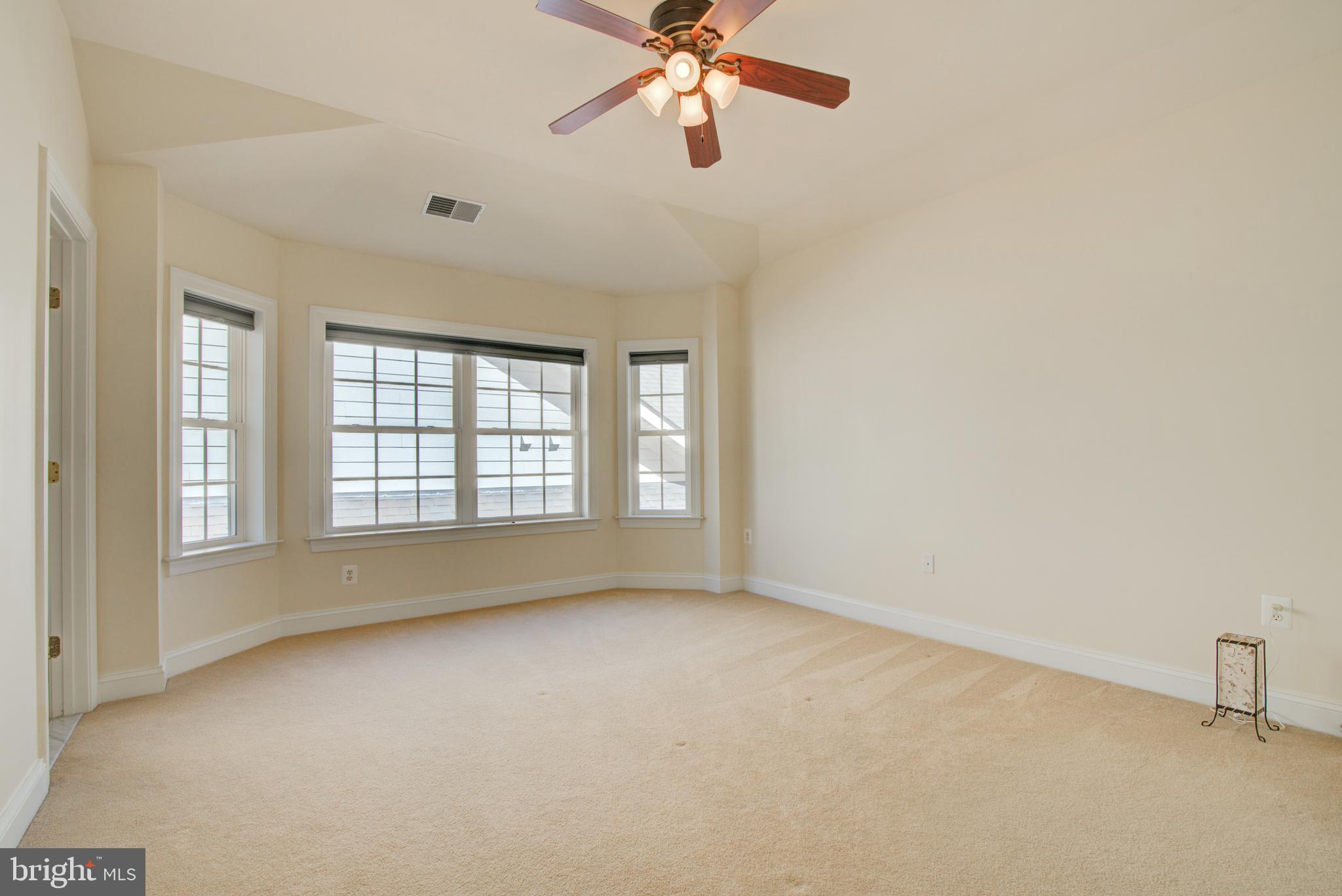 7690 Oak Field Court Springfield, VA 22153 - Photo 34 of 55 Bedroom 3