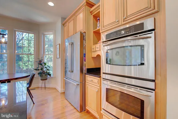 $1,125,000 | 7690 Oak Field Court, Springfield, VA 22153