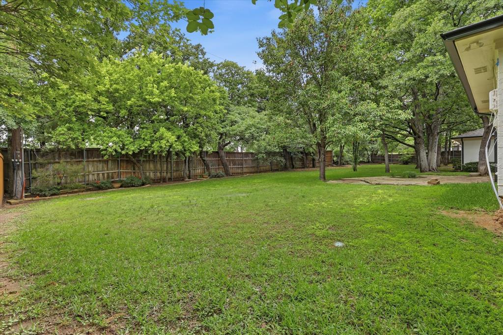 19 Timbergreen Circle Denton, TX 76205 - Photo 36 of 40 a view of a park with large trees