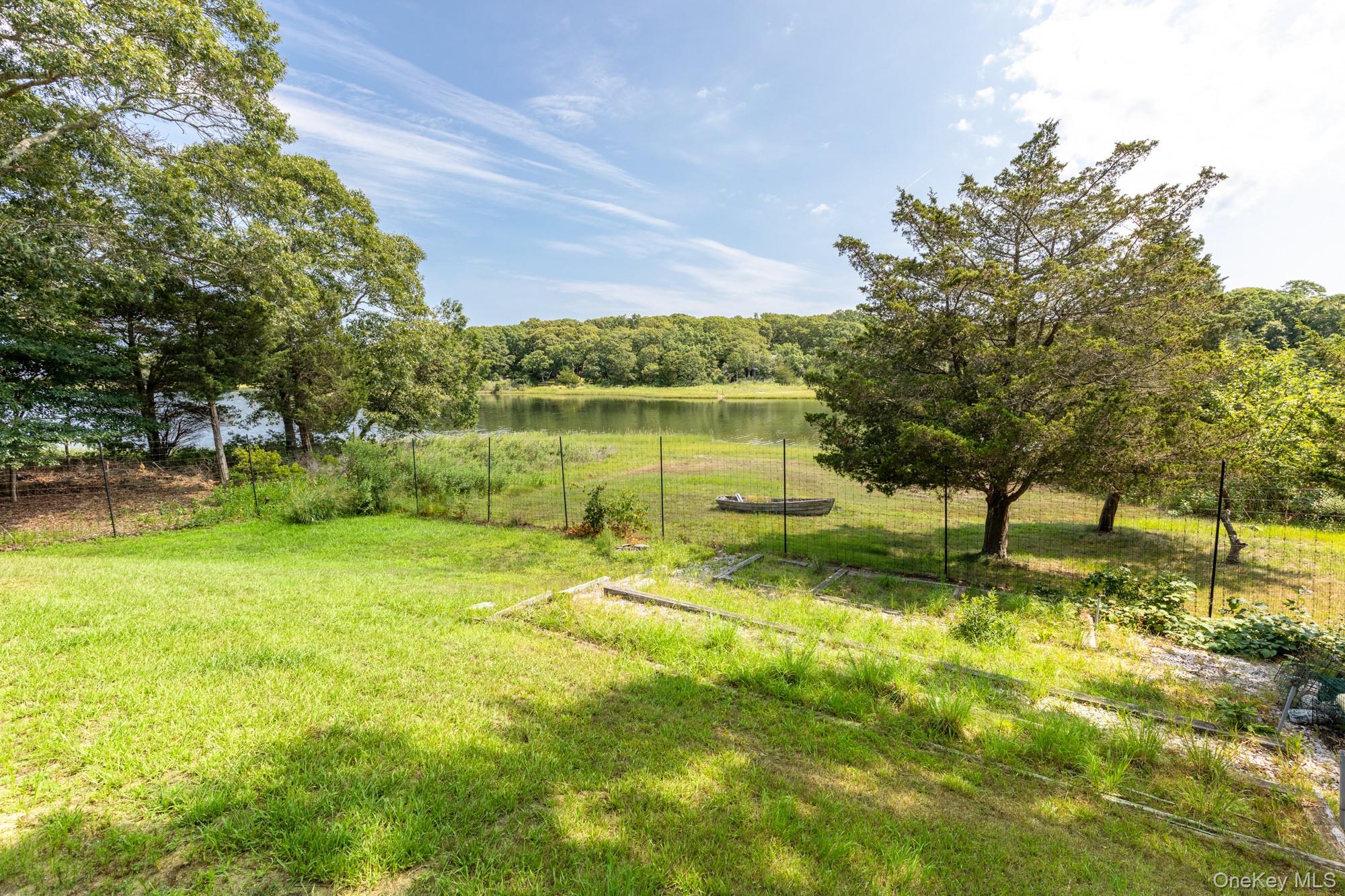 59 Isle Of Wight Road East Hampton, NY 11937 - Photo 10 of 26 Gallery Image 10