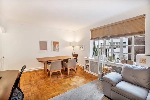 a picture of a room with a bench