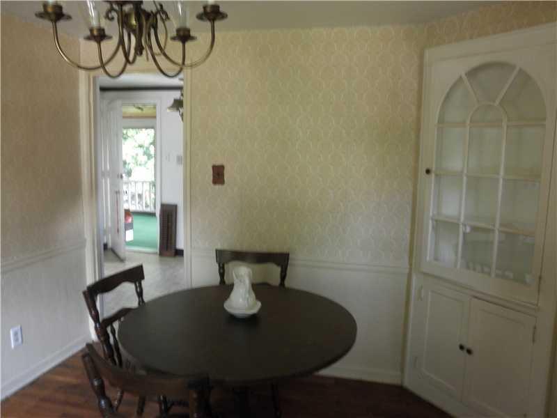 157 Orchard Spring Road Pittsburgh, PA 15220 - Photo 5 of 14 Dining Room.
