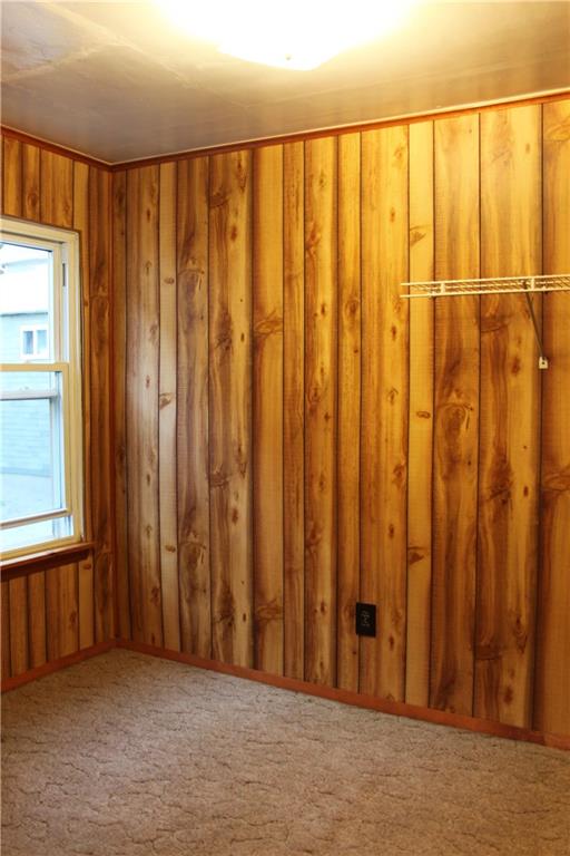751 Freeport Road Creighton, PA 15030 - Photo 16 of 20 Large Closet off of 3rd bedroom