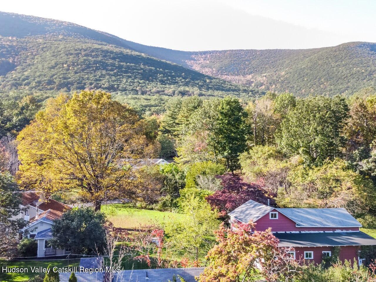 326 Ralph Vedder Road Saugerties, NY 12477 - Photo 4 of 39 Overview