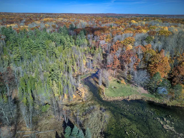 $8,250,000 | 100 West Adams Road, St. Louis, MI 48880