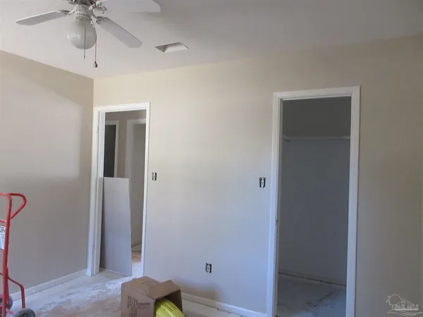 $1,600 | 4300 Santa Villa Drive, Pace, FL 32571
