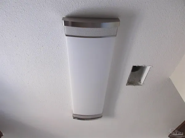 $1,600 | 4300 Santa Villa Drive, Pace, FL 32571