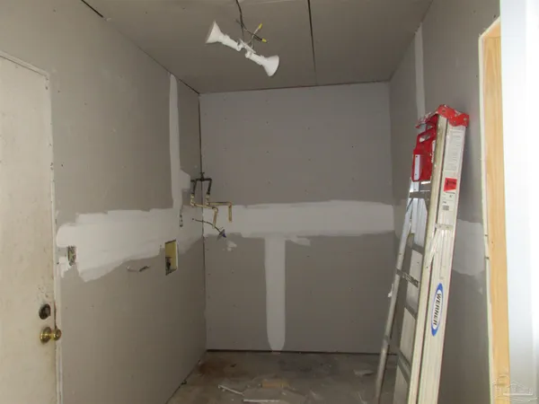 $1,600 | 4300 Santa Villa Drive, Pace, FL 32571