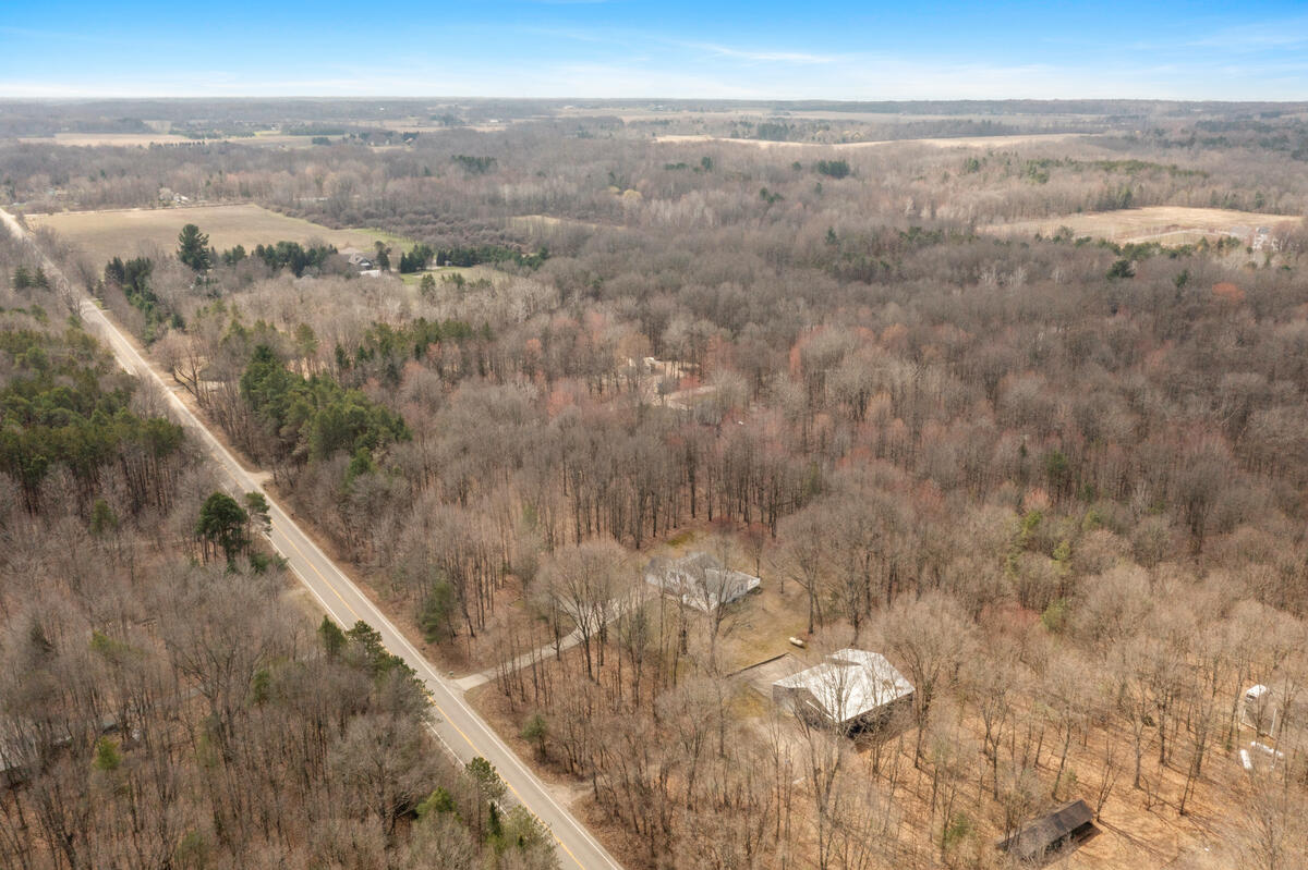 2902 63rd Street Fennville, MI 49408 - Photo 39 of 52 2902-63rd_202