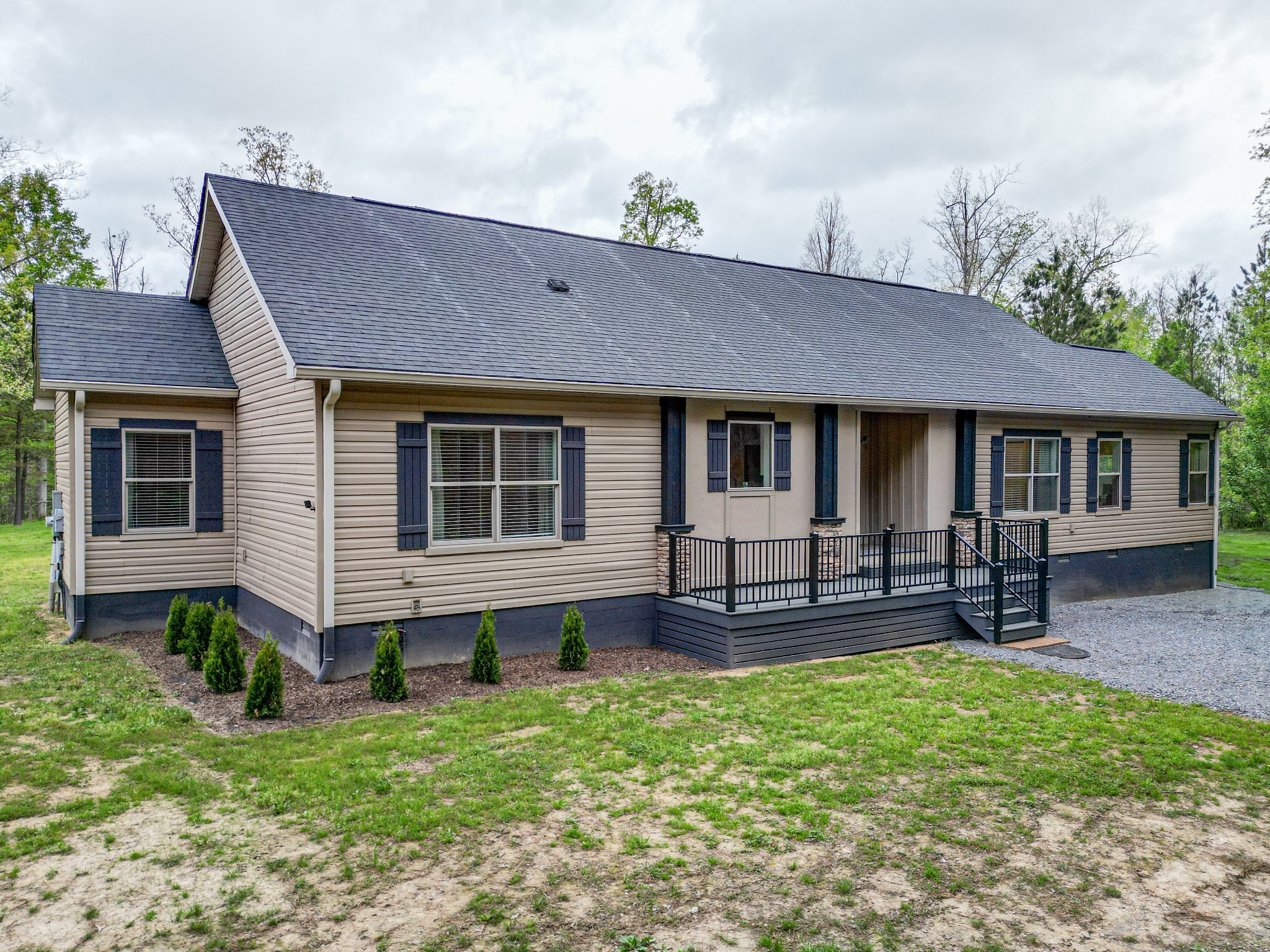 920 Mason Bates Bend Road Centerville, TN 37033 - Photo 4 of 82 Gallery Image 4