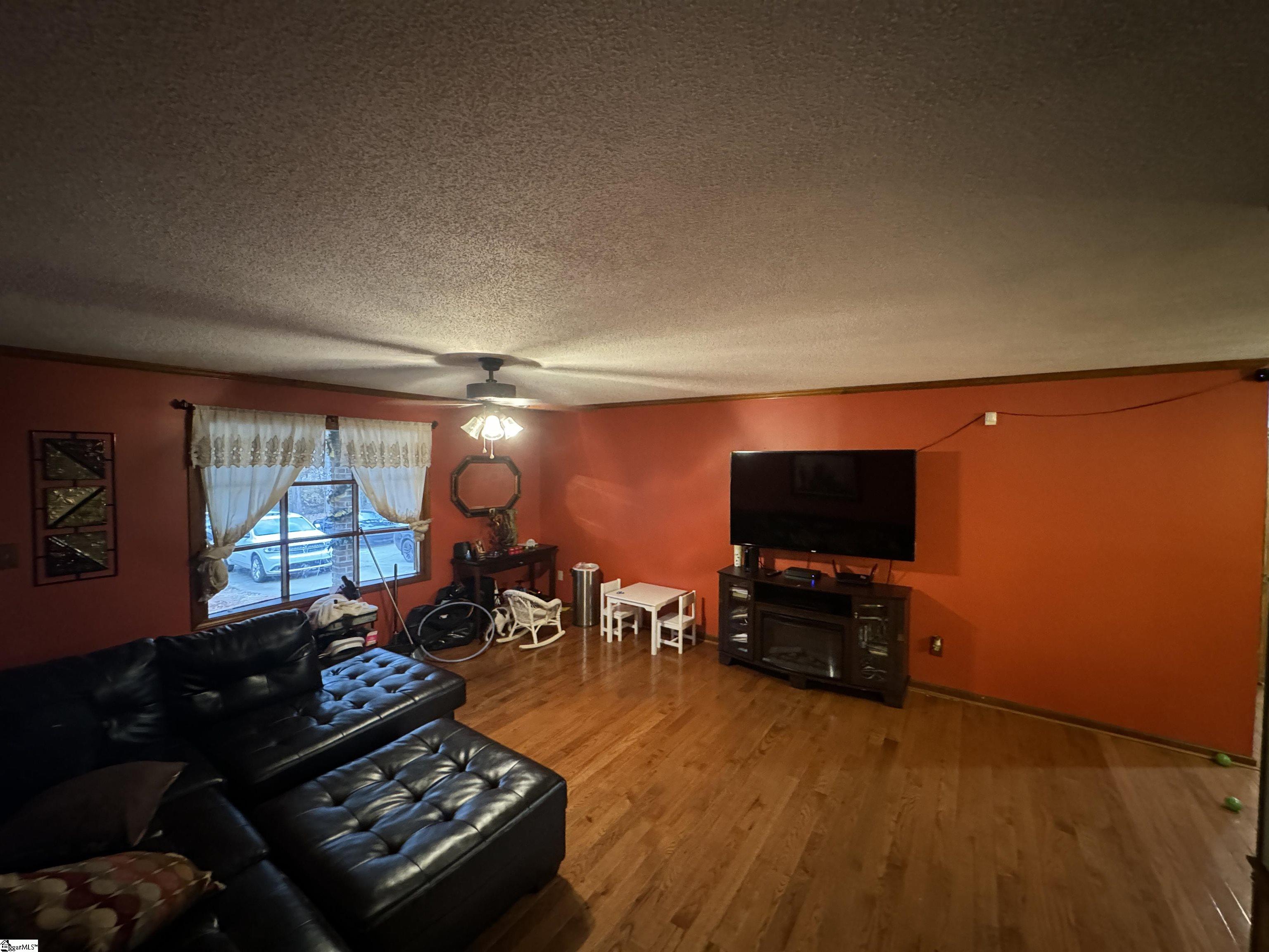 561 New Harrison Bridge Road Simpsonville, SC 29680 - Photo 4 of 35