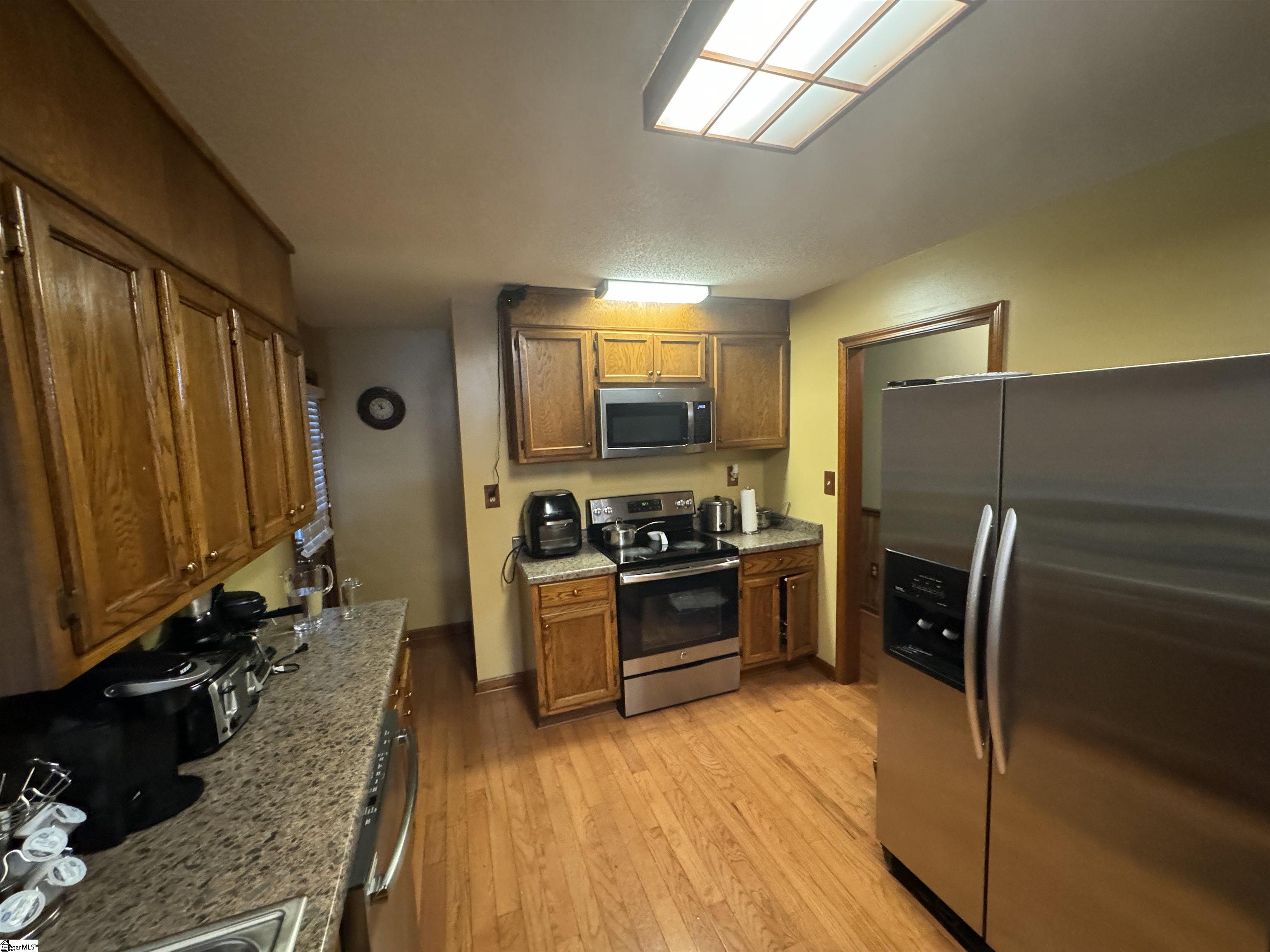561 New Harrison Bridge Road Simpsonville, SC 29680 - Photo 8 of 35