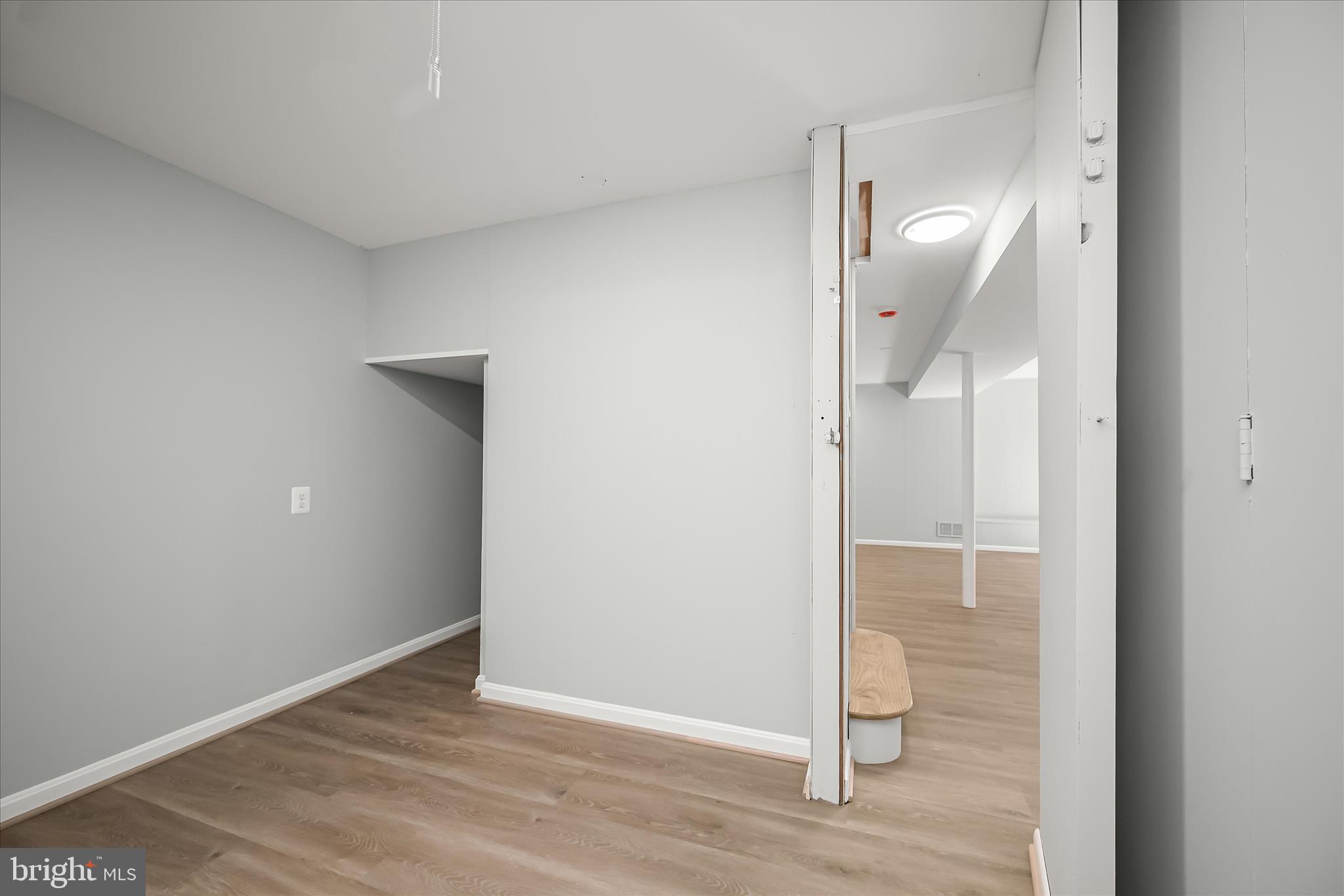 9720 Hedin Drive Silver Spring, MD 20903 - Photo 64 of 76 Hedin063