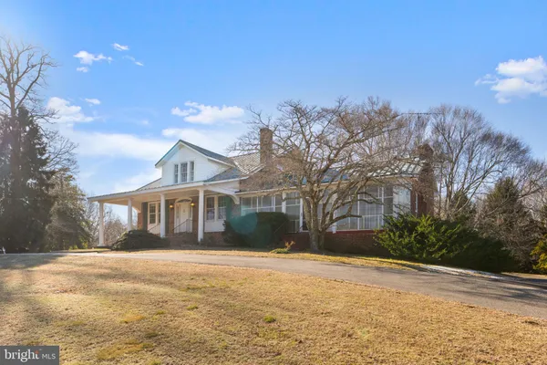 $899,000 | 9905 Croom Road, Upper Marlboro, MD 20772