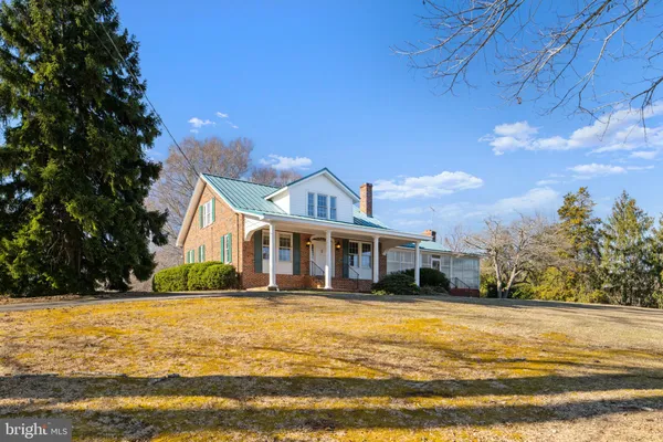 $899,000 | 9905 Croom Road, Upper Marlboro, MD 20772