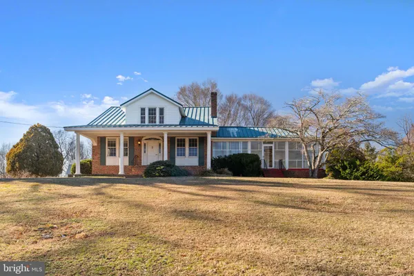 $899,000 | 9905 Croom Road, Upper Marlboro, MD 20772