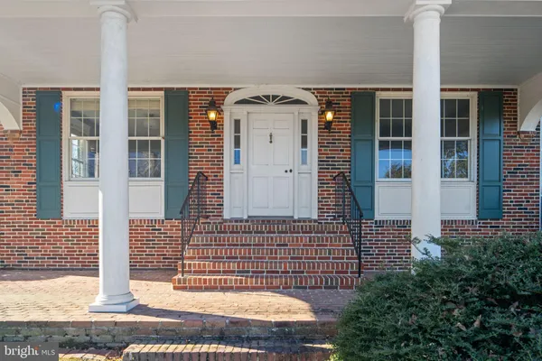 $899,000 | 9905 Croom Road, Upper Marlboro, MD 20772